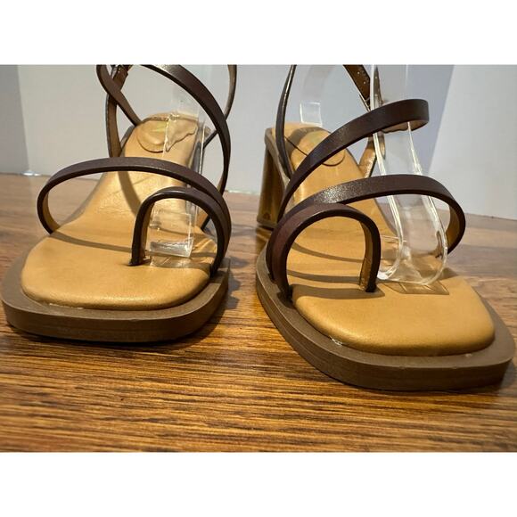 Franco Sarto Women’s Rache 2 Leather Toe-Loop Strappy Sandal – Brown 9.5 – NWT - Picture 4 of 9